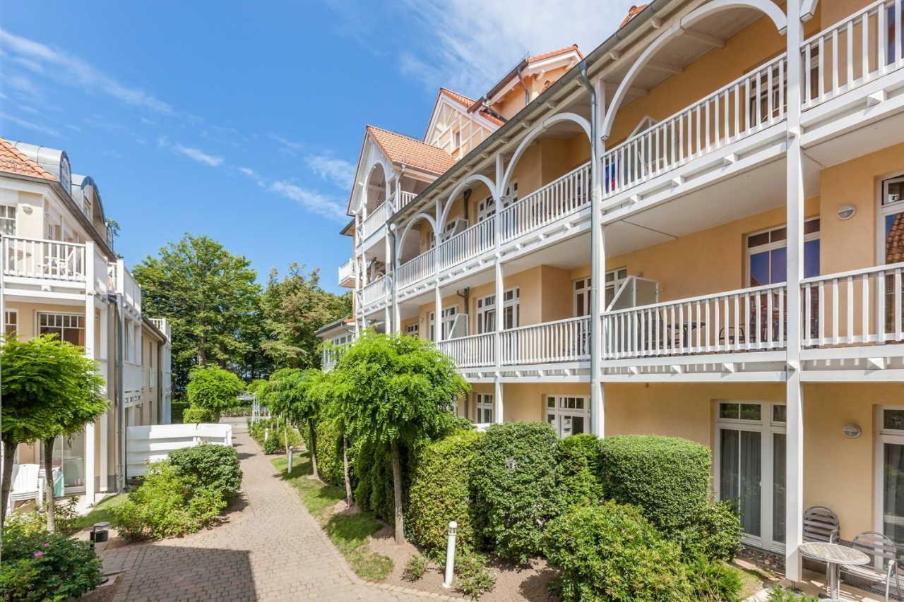 Duenenschloss 1-43 *